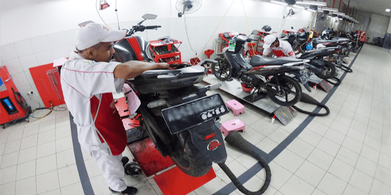 Apa Saja Tanda-Tanda Mobil Harus Diservice Segera